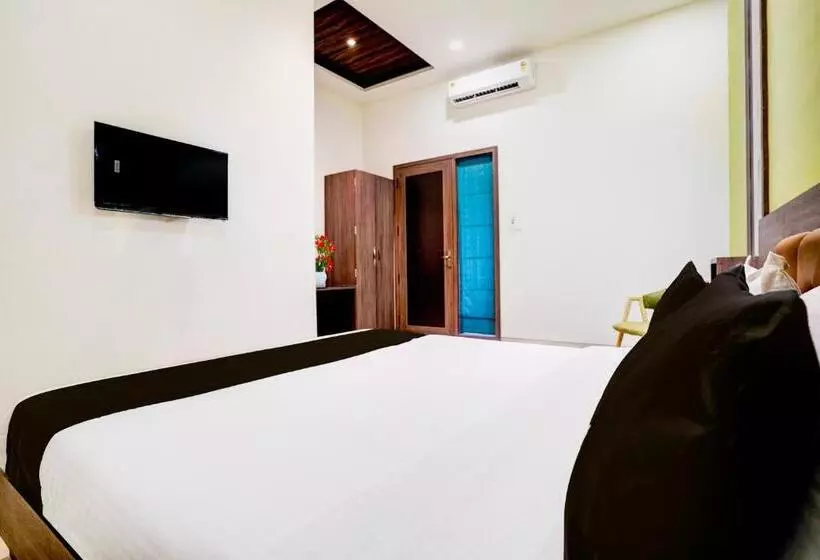 ホテル Collection O Kalyan West Formerly Sai Nandan