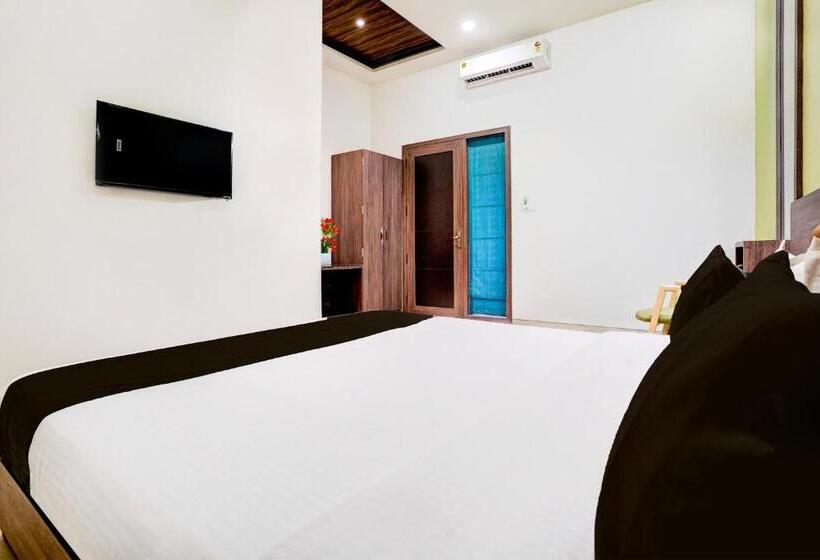 ホテル Collection O Kalyan West Formerly Sai Nandan