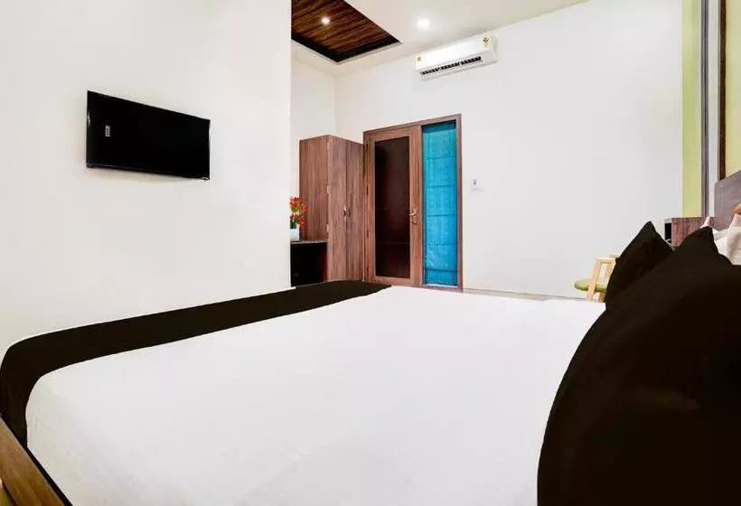ホテル Collection O Kalyan West Formerly Sai Nandan