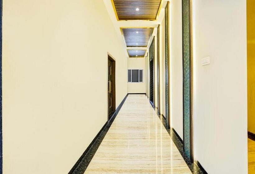 ホテル Collection O Kalyan West Formerly Sai Nandan