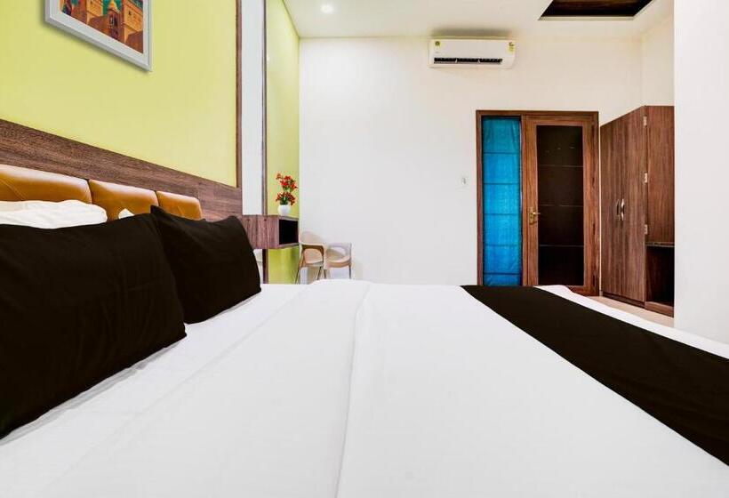 ホテル Collection O Kalyan West Formerly Sai Nandan