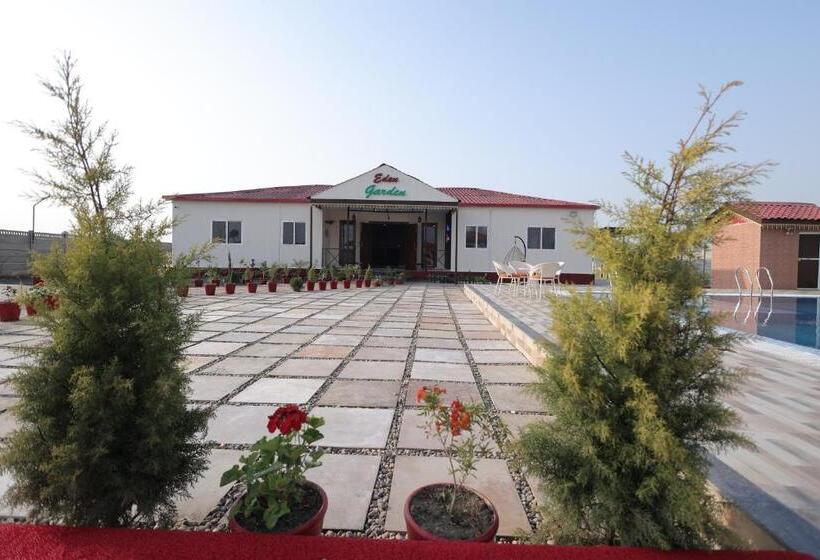 בית מלון כפרי Eden Garden