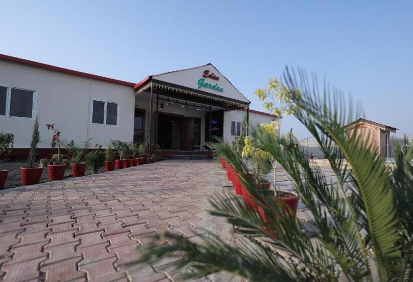 בית מלון כפרי Eden Garden