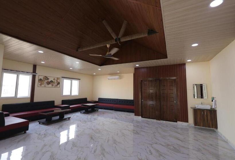 בית מלון כפרי Eden Garden