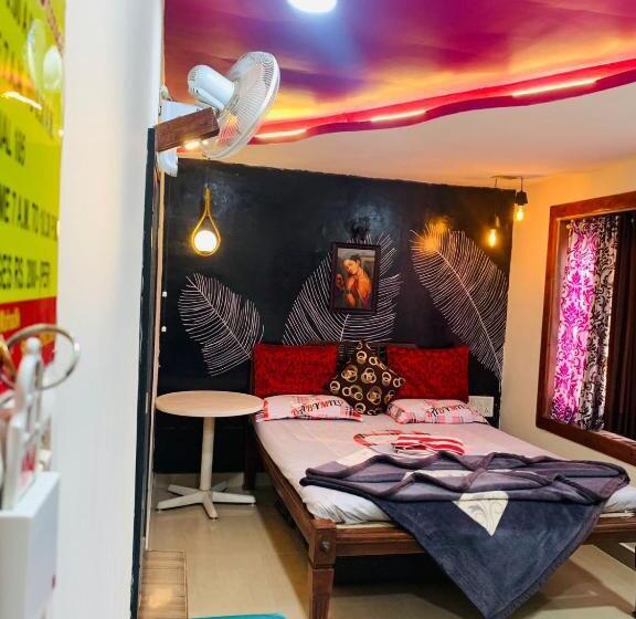 فندق Om Niwas Cottage