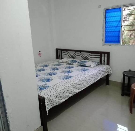 Pension Shruti Guest House