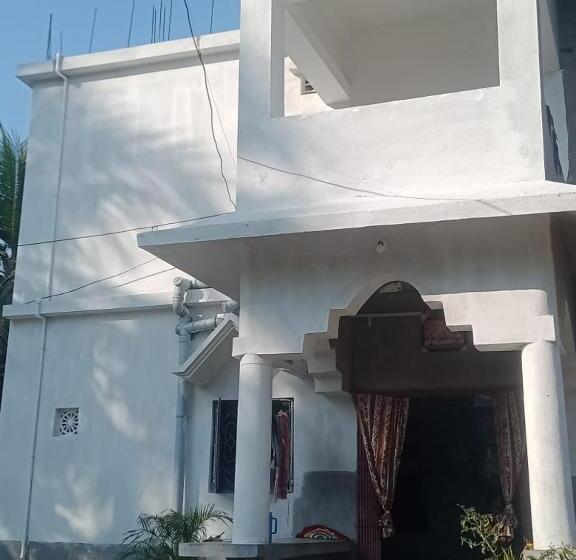 Pension Shruti Guest House
