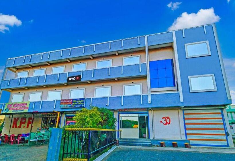 Spot On Hotel Park Bench Palace