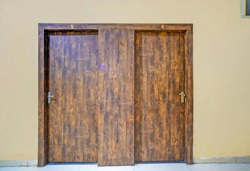 Spot On Hotel Park Bench Palace