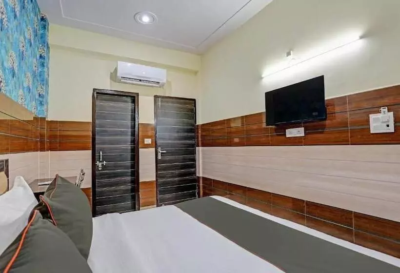 ホテル Lyf Suites Noida 63
