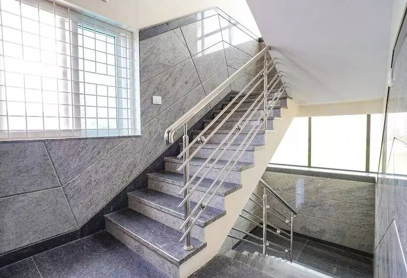 Fabhotel Snv Inn