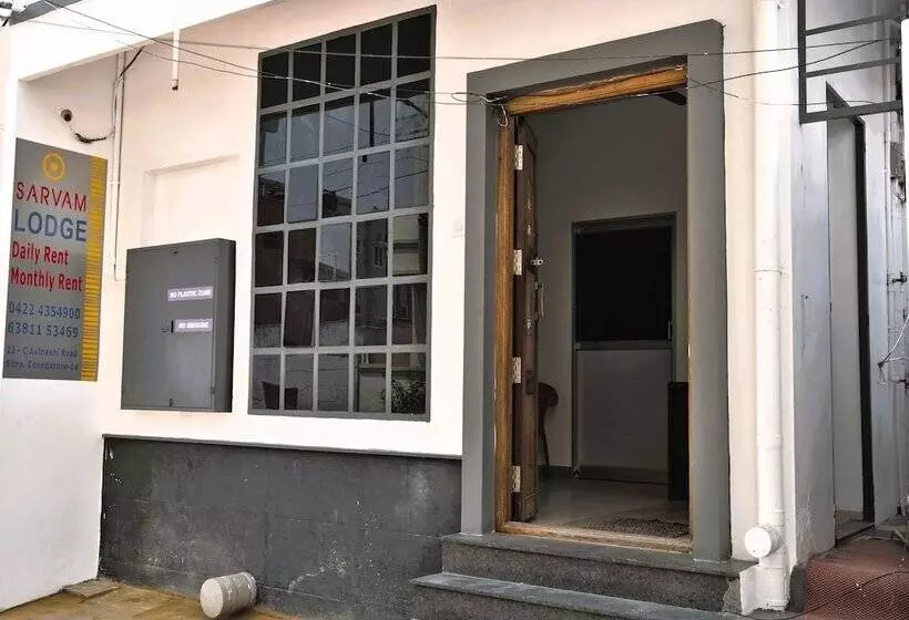 ホテル Sarvam Lodge