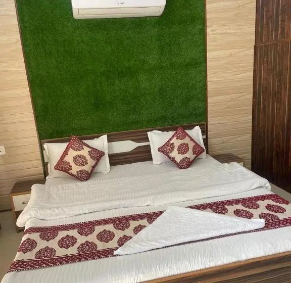 ペンション Rajaji Retreat