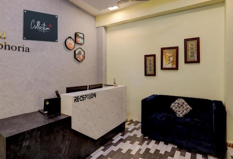 ホテル Collection O Emerald Euphoria