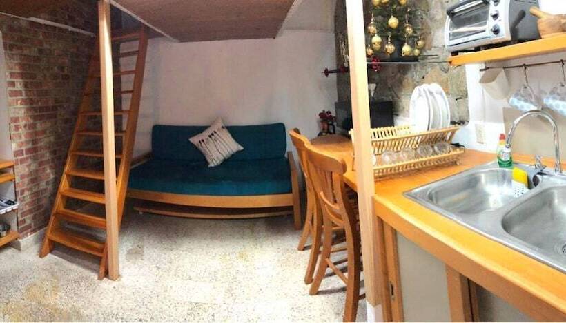 پانسیون Casita La Adornada