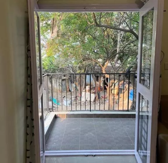 تختخواب و صبحانه Treebo Cranberry Delight