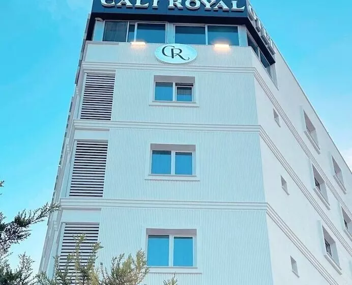Cali Royal Otel