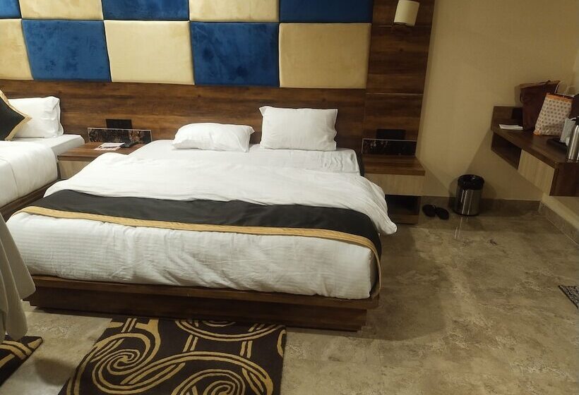 בית מלון כפרי Poddar Residency