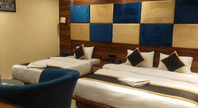 בית מלון כפרי Poddar Residency