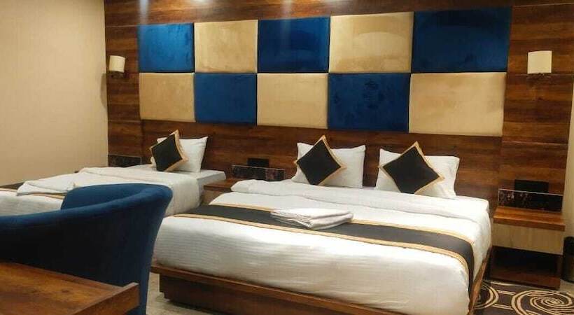 בית מלון כפרי Poddar Residency