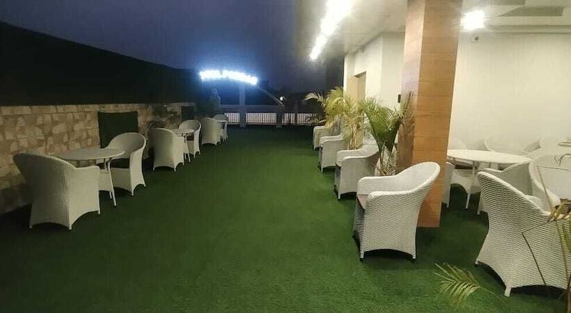 בית מלון כפרי Poddar Residency