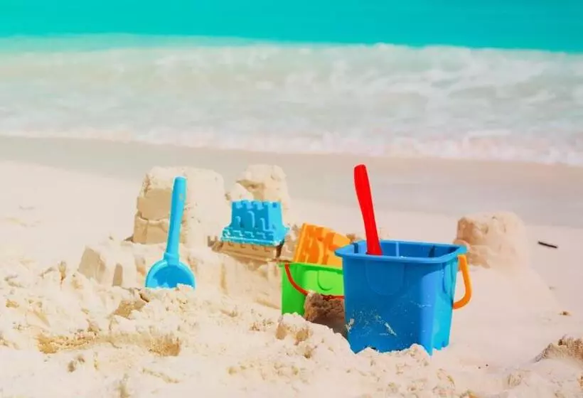 هتل Turtle Maldives