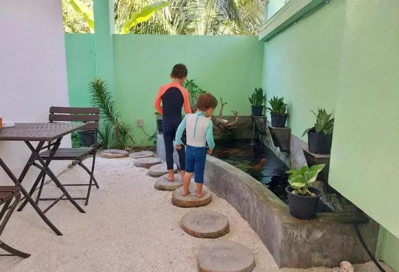 هتل Turtle Maldives