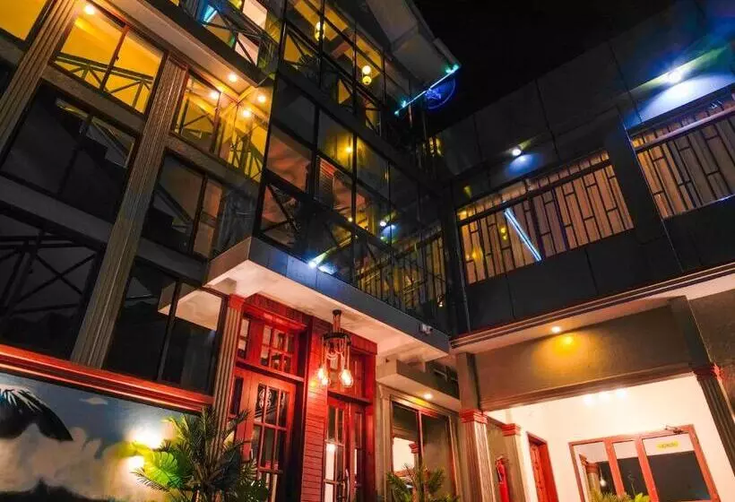 ベッドアンドブレックファースト River House Lodge International