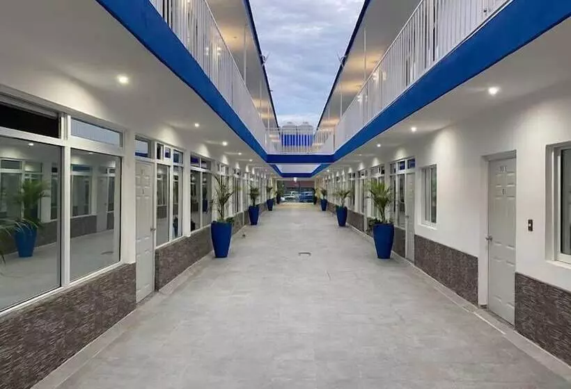 Blue Inn Hotel & Suites