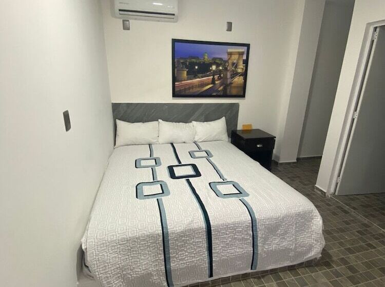 Blue Inn Hotel & Suites