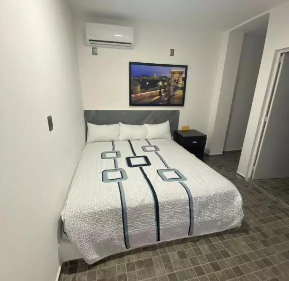 Blue Inn Hotel & Suites