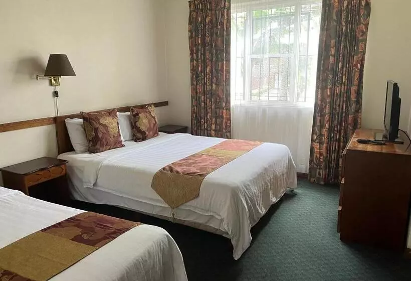 هتل Soluxe El Sesteo