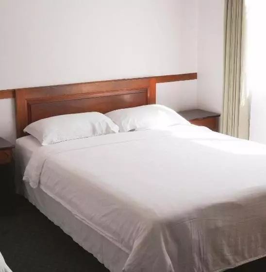 هتل Soluxe El Sesteo