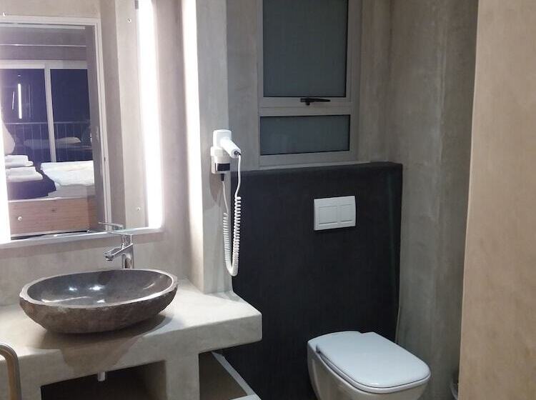 تختخواب و صبحانه A La Mer