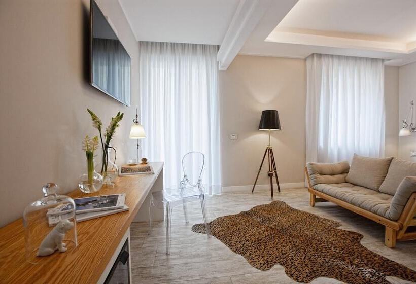 Bed & Breakfast Best Season