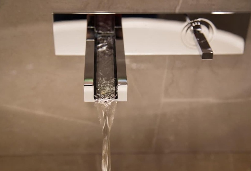 Bed & Breakfast Best Season