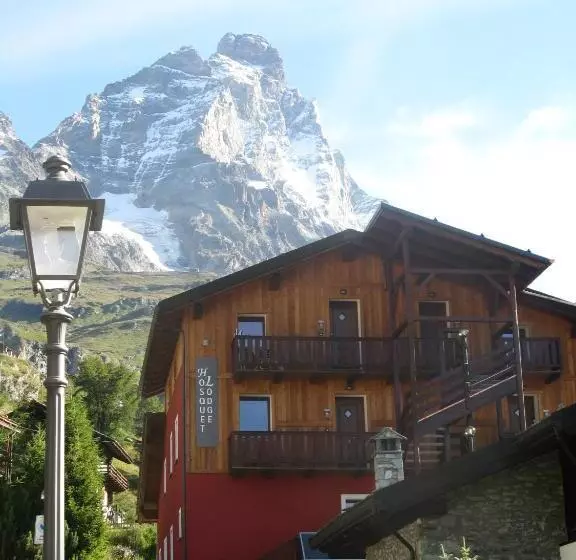تختخواب و صبحانه Hosquet Lodge