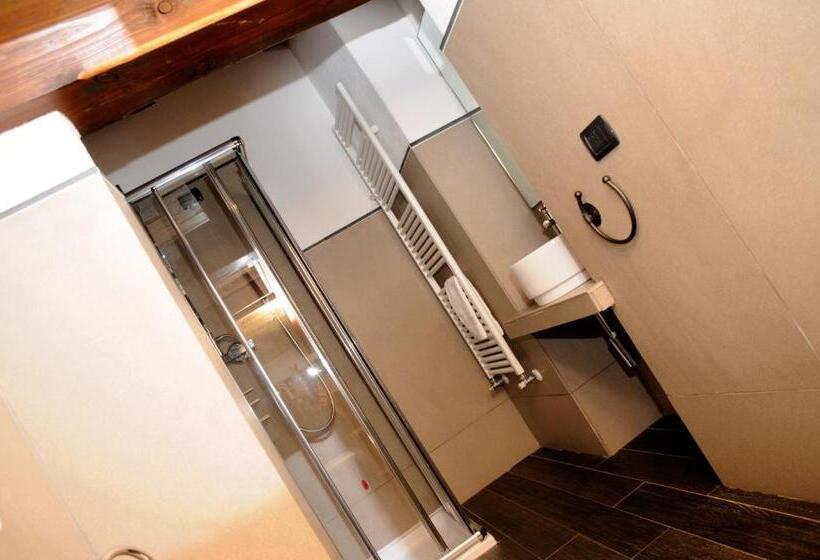 تختخواب و صبحانه Hosquet Lodge