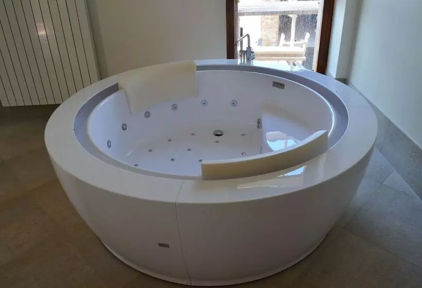 Aamiaismajoitus (B&B) Relais San Desiderio