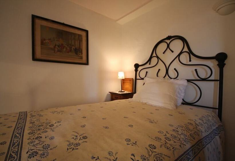 مبيت وإفطار Relais San Desiderio