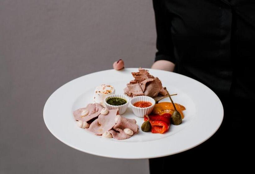 مبيت وإفطار Uve Rooms & Wine Bar