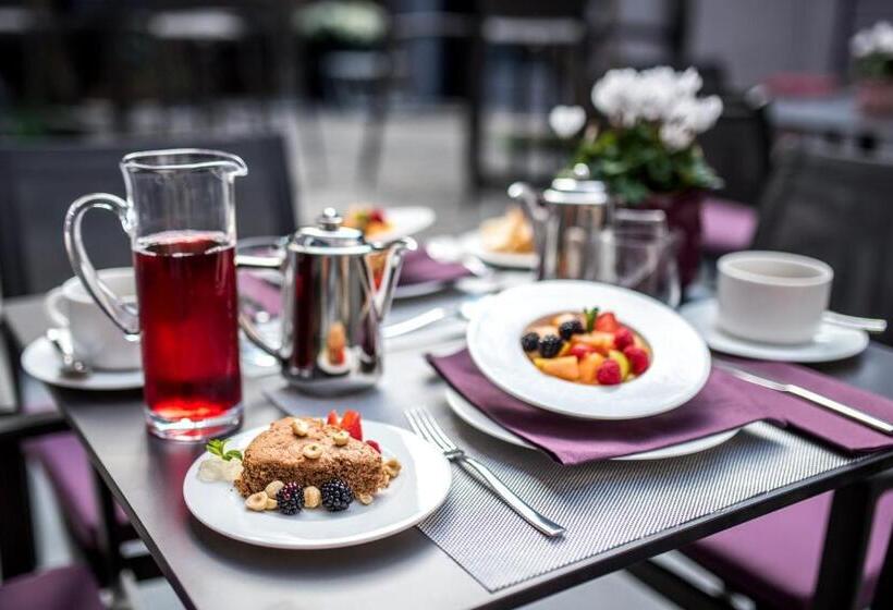 مبيت وإفطار Uve Rooms & Wine Bar