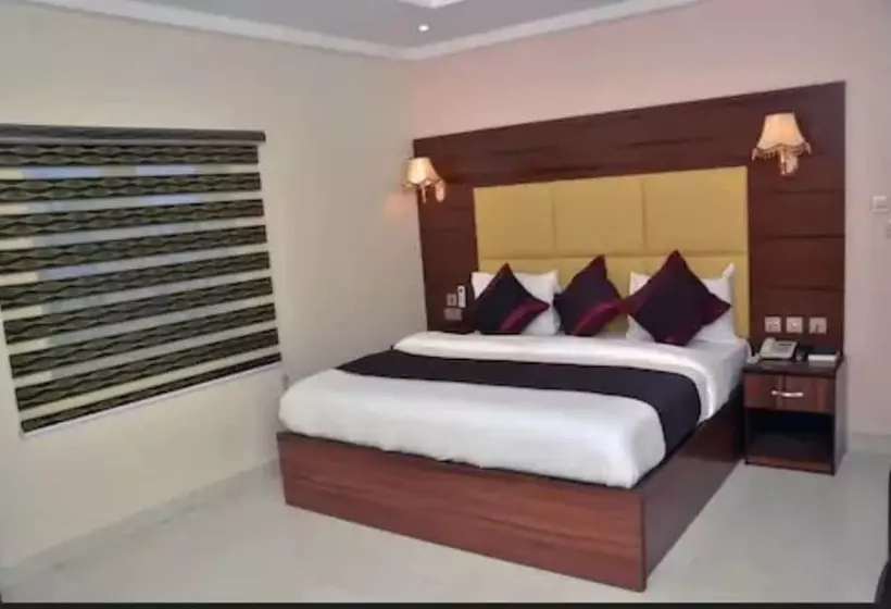 Habitat Hotel And Resort