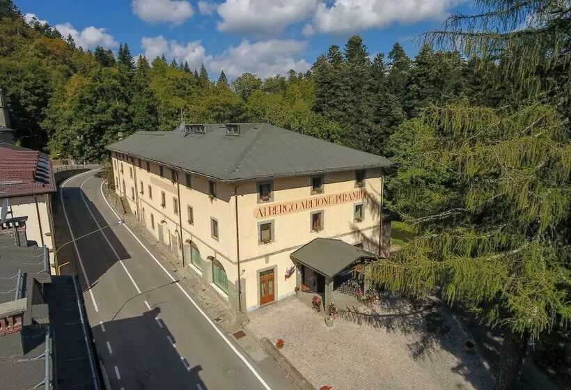 Hotelli Abetone E Piramidi Resort