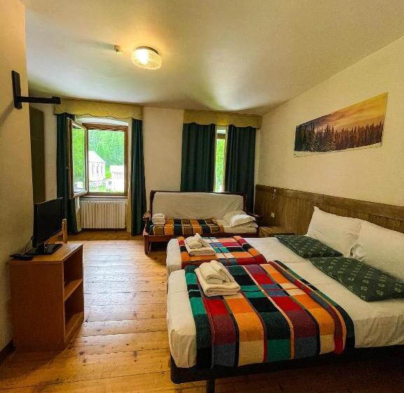 בית מלון כפרי Al Sasso Di Stria