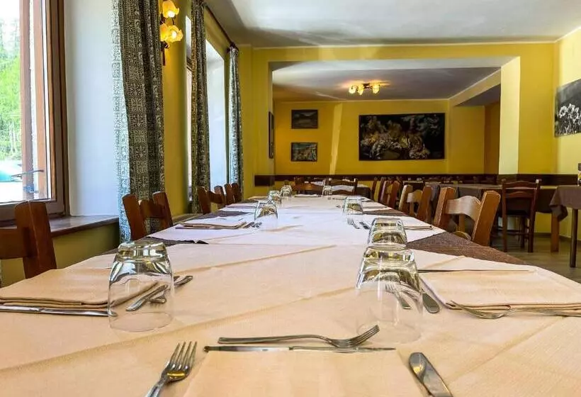 Hotelli Al Sasso Di Stria
