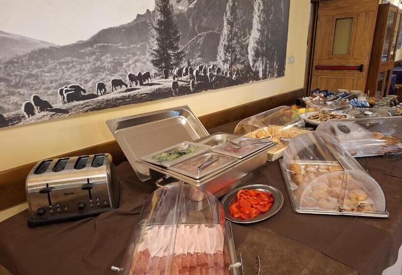 בית מלון כפרי Al Sasso Di Stria