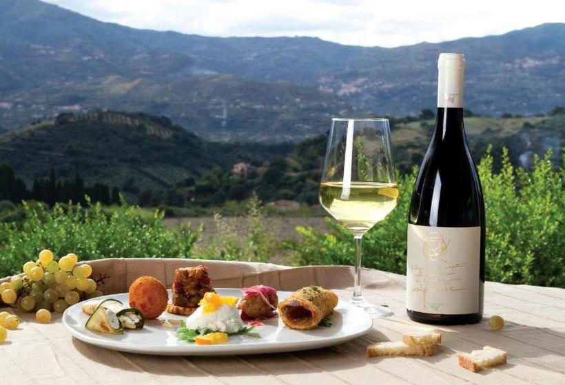 فندق Antica Tindari