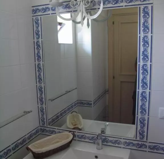 هتل Antica Tindari