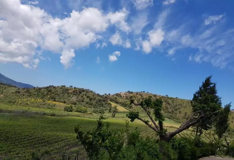 هتل Antica Tindari